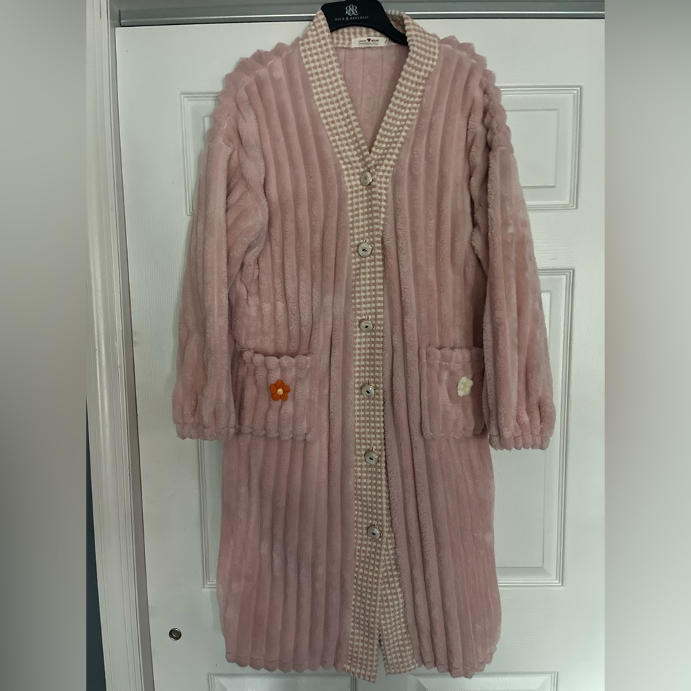 YesStyle Pink Cozy Knit Robe with Balloon Sleeves